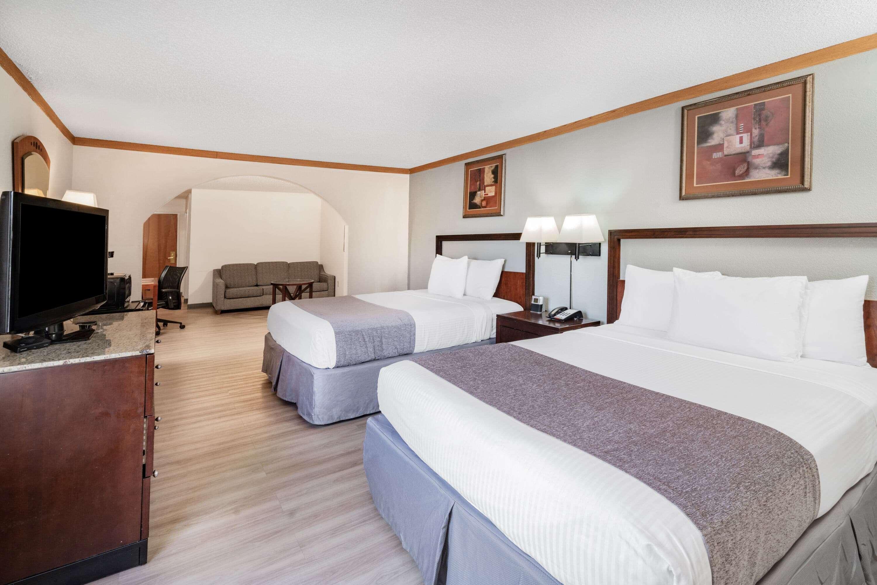 Baymont By Wyndham Hinesville Fort Stewart Area Экстерьер фото