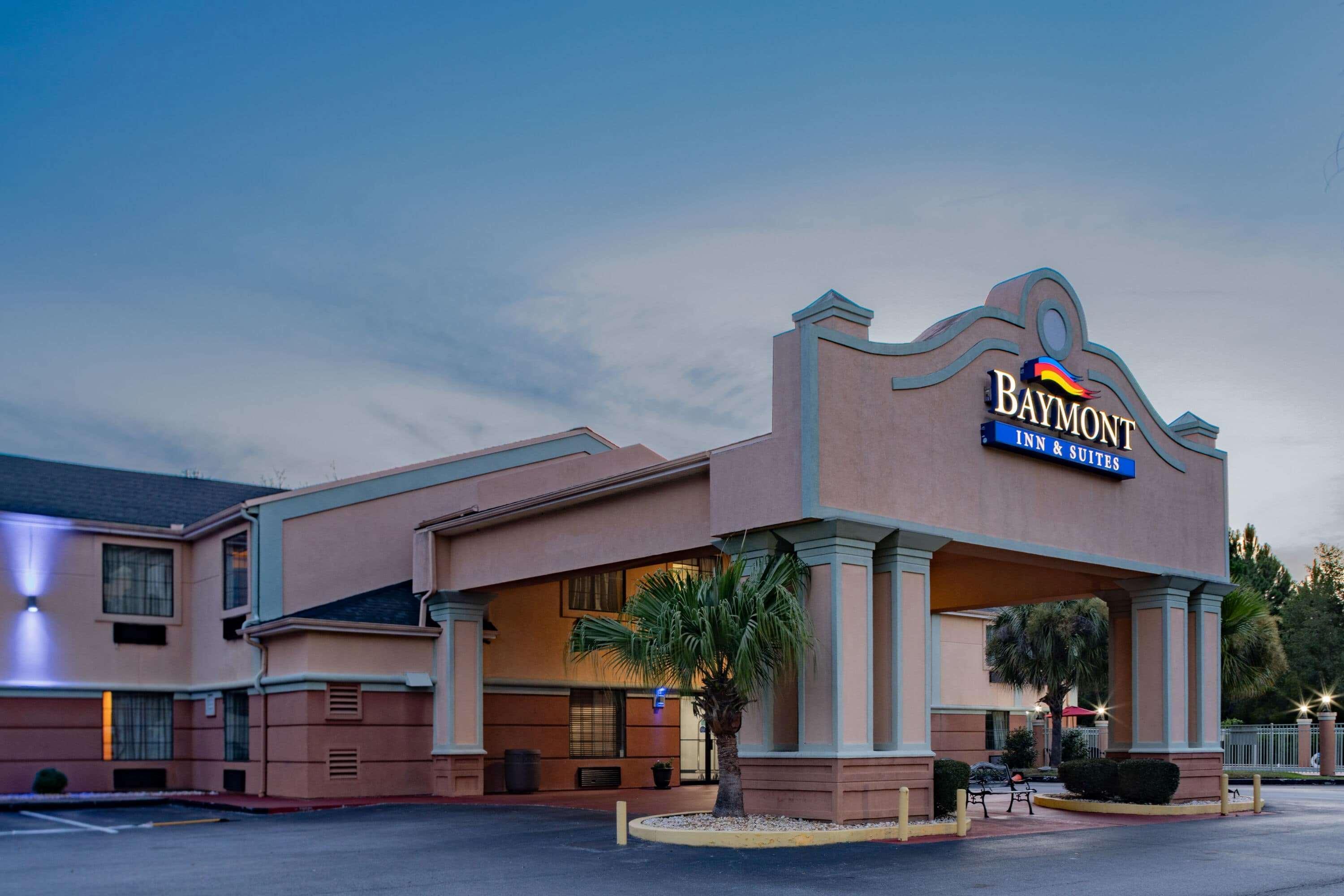 Baymont By Wyndham Hinesville Fort Stewart Area Экстерьер фото