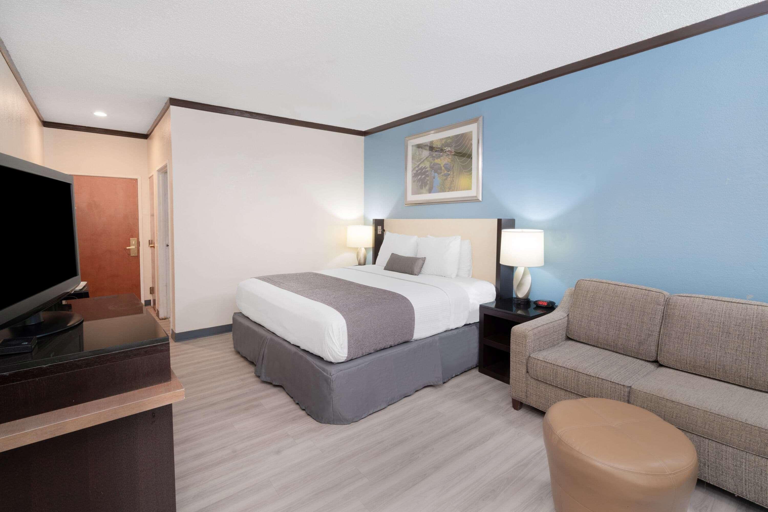 Baymont By Wyndham Hinesville Fort Stewart Area Экстерьер фото