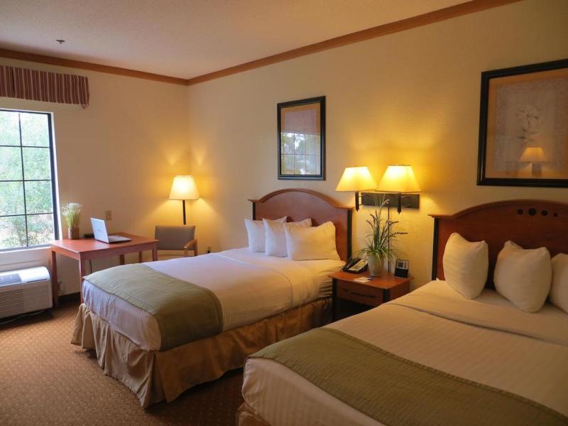 Baymont By Wyndham Hinesville Fort Stewart Area Экстерьер фото